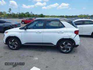 2022 Hyundai Venue SEL z VIN KMHRC8A32NU172418, wystawiony jako IAAI lot #42193335 z przebiegiem 34 147 mil mil oraz . Historia ofert i sprzedaży dostępna na DreamBid. Obrazek 14.