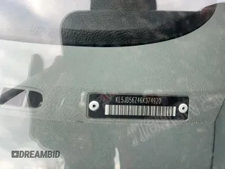 2006 Suzuki Forenza z VIN KL5JD56Z46K374920, wystawiony jako Copart lot #86255044 z przebiegiem 58 669 mil mil oraz Szkoda całkowita • Salvage title. Historia ofert i sprzedaży dostępna na DreamBid. Obrazek 12.