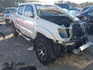 2008 Toyota Tacoma PreRunner with VIN 3TMJU62N58M062894, listed as a IAAI auction lot 41231086 with 300,671 mi miles. Bid and sale history available at carsss.com. Image 1.