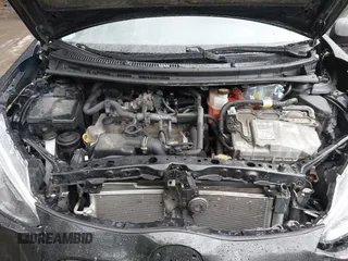 2015 Toyota Prius One z VIN JTDKDTB30F1101631, wystawiony jako IAAI lot #42331068 z przebiegiem 156 631 mil mil oraz . Historia ofert i sprzedaży dostępna na DreamBid. Obrazek 10.
