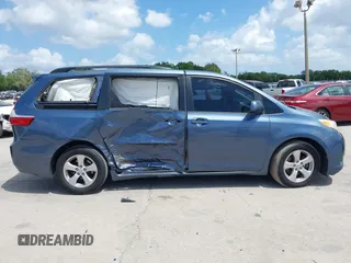 2015 Toyota Sienna LE AAS с VIN 5TDKK3DC9FS586034, выставлен на аукционе IAAI как лот 41955806 с пробегом 124 678 миль миль и . История ставок и продаж доступна на DreamBid. Изображение 13.