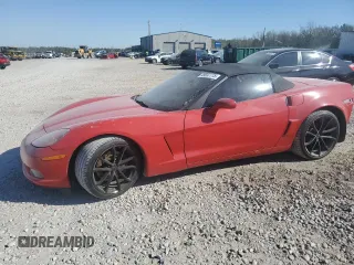 2007 Chevrolet Corvette z VIN 1G1YY36U175104753, wystawiony jako Copart lot #49697775 z przebiegiem 105 567 mil mil oraz Szkoda całkowita • Salvage title. Historia ofert i sprzedaży dostępna na DreamBid. Obrazek 1.