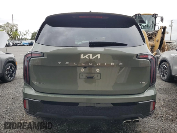 2024 Kia Telluride SX X-Line with VIN 5XYP5DGC2RG555644, listed as a Copart auction lot 81034464 with 14 mi miles and Salvage Title. Bid and sale history available at carsss.com. Image 6.
