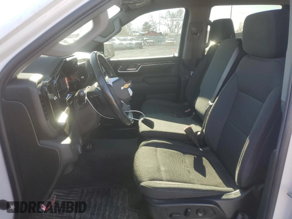 2022 Chevrolet Silverado 1500 LT with VIN 1GCPDDEK2NZ570086, listed as a Copart auction lot 82331784 with 86,026 mi miles and Salvage Title. Bid and sale history available at DreamBid. Image 7.