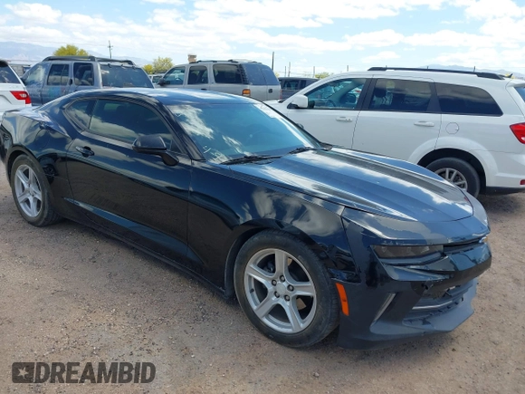 2018 Chevrolet Camaro 1LT with VIN 1G1FB1RS2J0136039, listed as a IAAI auction lot 42001499 with 119,129 mi miles and . Bid and sale history available at DreamBid. Image 1.