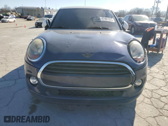 2016 MINI Hardtop 4 Door with VIN WMWXU1C53G2D11582, listed as a Copart auction lot 47461225 with 99,378 mi miles and Salvage Title. Bid and sale history available at DreamBid. Image 5.