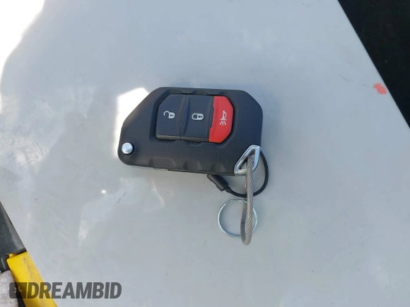 2024 Jeep Wrangler Willys z VIN 1C4RJXN60RW225250, wystawiony jako IAAI lot #42333989 z przebiegiem 35 893 mil mil oraz . Historia ofert i sprzedaży dostępna na DreamBid. Obrazek 11.