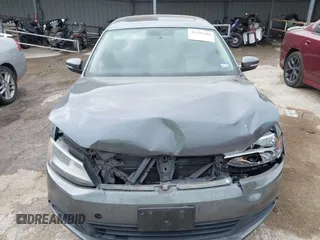 2012 Volkswagen Jetta SE with VIN 3VWDX7AJ5CM326405, listed as a IAAI auction lot 42135484 with 187,268 mi miles and . Bid and sale history available at DreamBid. Image 12.