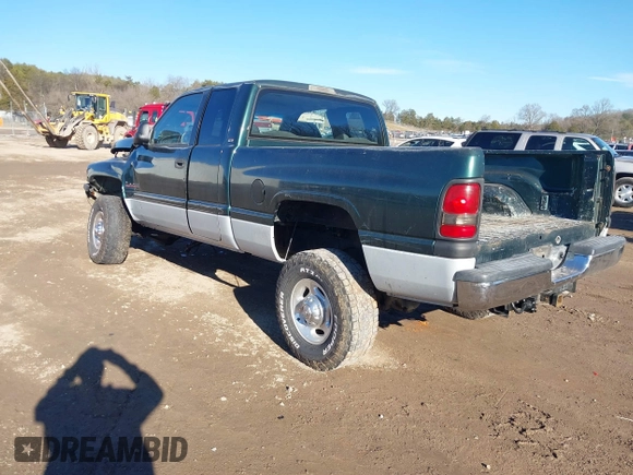 2000 Dodge Ram 2500 with VIN 1B7KF2361YJ135576, listed as a IAAI auction lot 41326893 with 1 mi miles. Bid and sale history available at carsss.com. Image 3.