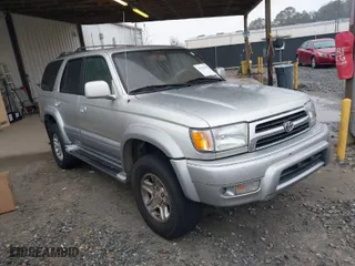 1999 Toyota 4Runner Limited with VIN JT3HN87R4X0215077, listed as a IAAI auction lot 41563450 with 472,388 mi miles. Bid and sale history available at carsss.com. Image 1.
