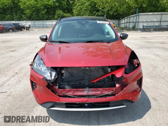 2022 Ford Escape SE with VIN 1FMCU9G68NUB72093, listed as a Copart auction lot 59120035 with 33,049 mi miles and Salvage title. Bid and sale history available at DreamBid. Image 5.