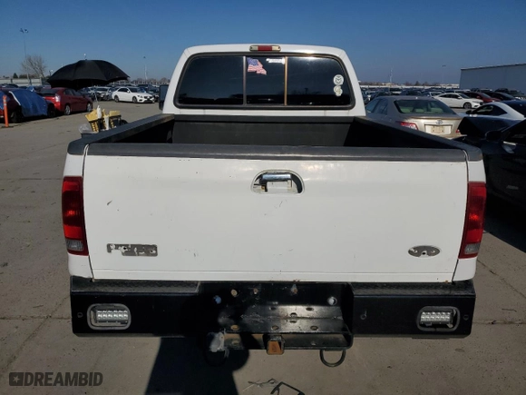 2004 Ford Super Duty F-250 XL with VIN 1FTNX21P94EA53233, listed as a Copart auction lot 87803785 with 183,545 mi miles and Salvage Title. Bid and sale history available at carsss.com. Image 6.