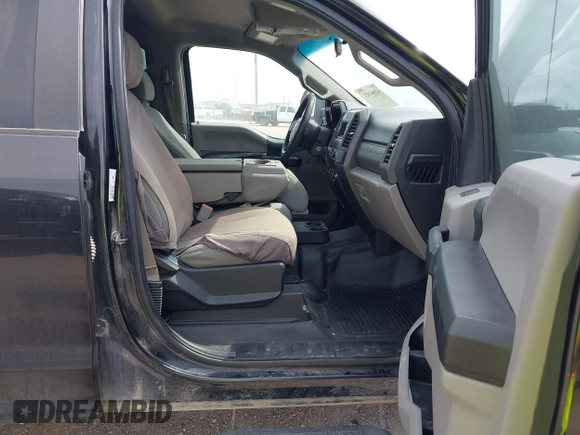 2017 Ford Super Duty F-250 SRW Lariat with VIN 1FT7W2BT9HEE94910, listed as a IAAI auction lot 42061321 with 265,615 mi miles. Bid and sale history available at carsss.com. Image 5.