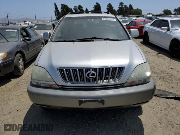 2002 Lexus RX 300 z VIN JTJHF10U120247621, wystawiony jako Copart lot #59238135 z przebiegiem 170 946 mil mil oraz Szkoda całkowita • Salvage title. Historia ofert i sprzedaży dostępna na DreamBid. Obrazek 5.