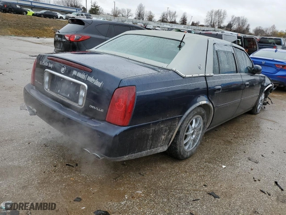 2002 Cadillac DeVille with VIN 1G6KD57Y62U182386, listed as a Copart auction lot 39178934 with 167,340 mi miles and Salvage Title. Bid and sale history available at carsss.com. Image 3.