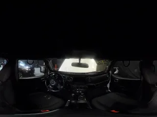 2019 Jeep Wrangler Unlimited Sport S z VIN 1C4HJXDG4KW639403, wystawiony jako IAAI lot #42158096 z przebiegiem 132 569 mil mil oraz . Historia ofert i sprzedaży dostępna na DreamBid. Obrazek 20.