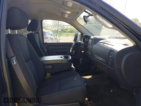 2012 Chevrolet Silverado 1500 LT with VIN 1GCPKSE78CF184468, listed as a IAAI auction lot 42081653 with 159,652 mi miles and . Bid and sale history available at DreamBid. Image 5.