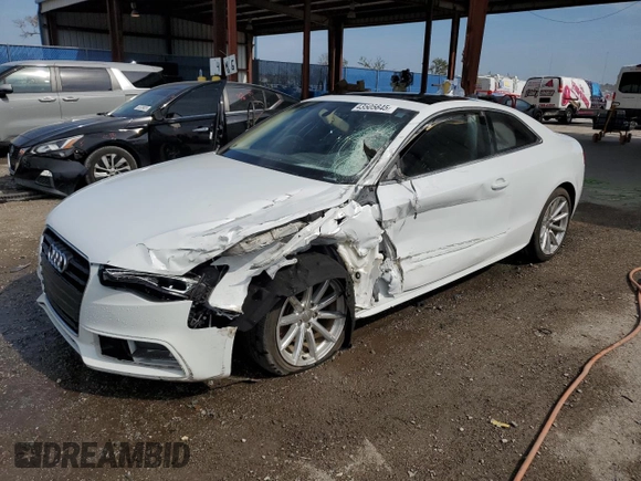 2016 Audi A5 Premium z VIN WAUD2AFR8GA002278, wystawiony jako Copart lot #43505645 z przebiegiem 68 979 mil mil oraz Szkoda całkowita • Salvage title. Historia ofert i sprzedaży dostępna na DreamBid. Obrazek 1.