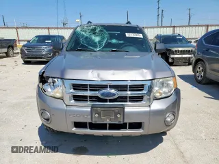 2008 Ford Escape XLT with VIN 1FMCU03198KD65116, listed as a Copart auction lot 52130965 with 214,295 mi miles and Salvage title. Bid and sale history available at DreamBid. Image 5.