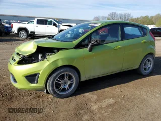 2011 Ford Fiesta SE with VIN 3FADP4EJ6BM119425, listed as a Copart auction lot 44294725 with 84,276 mi miles and Clean Title. Bid and sale history available at carsss.com. Image 1.