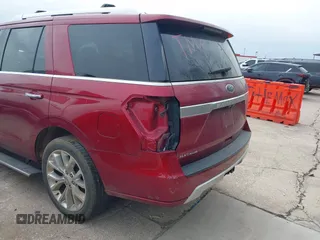 2018 Ford Expedition Platinum with VIN 1FMJU1LTXJEA15495, listed as a IAAI auction lot 41373116 with 150,385 mi miles. Bid and sale history available at carsss.com. Image 6.