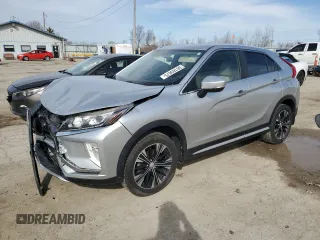 2018 Mitsubishi Eclipse Cross SE z VIN JA4AT5AA4JZ039214, wystawiony jako Copart lot #50105675 z przebiegiem 96 974 mil mil oraz Szkody całkowita. Historia ofert i sprzedaży dostępna na DreamBid. Obrazek 1.
