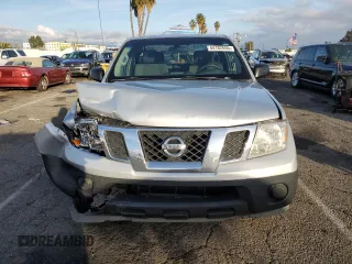 2014 Nissan Frontier S z VIN 1N6BD0CT2EN706896, wystawiony jako Copart lot #44182555 z przebiegiem 133 205 mil mil oraz Szkoda całkowita • Salvage title. Historia ofert i sprzedaży dostępna na DreamBid. Obrazek 5.