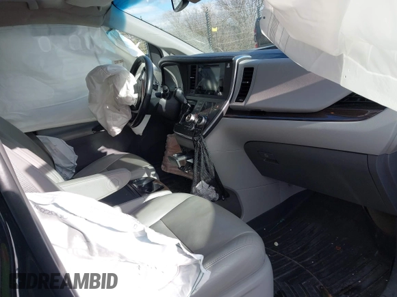 2015 Toyota Sienna XLE with VIN 5TDYK3DC2FS651400, listed as a IAAI auction lot 41985468 with 122,335 mi miles and . Bid and sale history available at DreamBid. Image 5.