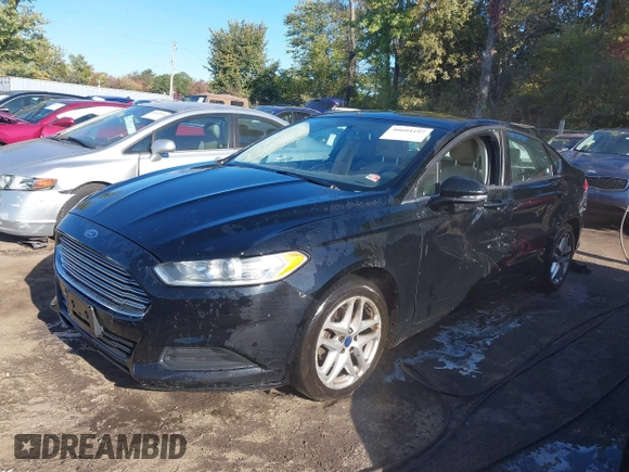 2016 Ford Fusion SE with VIN 1FA6P0HD0G5132790, listed as a IAAI auction lot 40604197 with 300,100 mi miles. Bid and sale history available at carsss.com. Image 18.