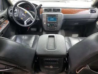 2007 GMC Yukon SLE with VIN 1GKFC13J27J103392, listed as a Copart auction lot 68691214 with 146,420 mi miles and Salvage Title. Bid and sale history available at carsss.com. Image 8.