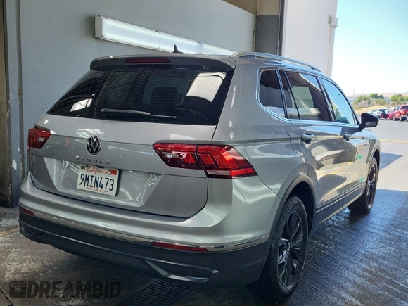 2024 Volkswagen Tiguan SE с VIN 3VV3B7AX9RM106728, выставлен на аукционе IAAI как лот 42845194 с пробегом 23 946 миль миль и . История ставок и продаж доступна на DreamBid. Изображение 30.