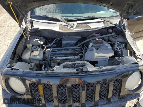 2014 Jeep Patriot Altitude with VIN 1C4NJPBA2ED851122, listed as a Copart auction lot 52588795 with 160,258 mi miles and Salvage Title. Bid and sale history available at DreamBid. Image 13.