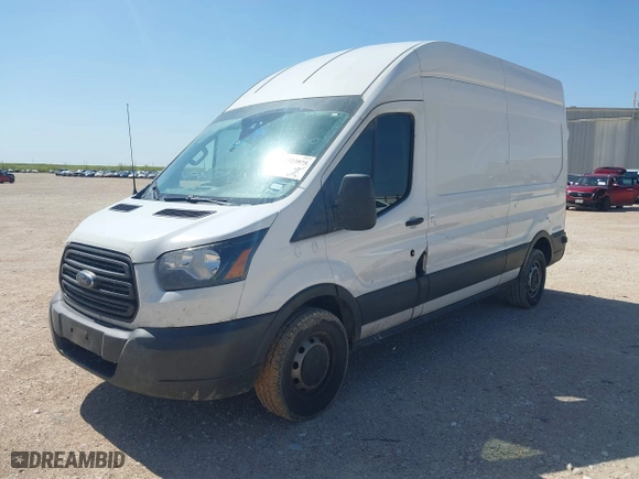 2018 Ford Transit Van with VIN 1FTYR2XM6JKA74123, listed as a IAAI auction lot 41923975 with 372,801 mi miles. Bid and sale history available at carsss.com. Image 17.