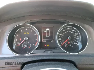 2017 Volkswagen Golf S с VIN 3VWM17AU6HM526535, выставлен на аукционе Copart как лот 82371854 с пробегом 122 537 миль миль и Списание • Salvage title. История ставок и продаж доступна на DreamBid. Изображение 9.