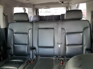 2016 Chevrolet Suburban LT z VIN 1GNSKHKC6GR139068, wystawiony jako Copart lot #50499125 z przebiegiem 154 239 mil mil oraz Szkoda całkowita • Salvage title. Historia ofert i sprzedaży dostępna na DreamBid. Obrazek 10.