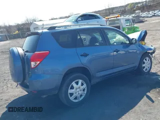2007 Toyota RAV4 with VIN JTMBD33V375110415, listed as a IAAI auction lot 41932265 with 99,051 mi miles. Bid and sale history available at carsss.com. Image 4.