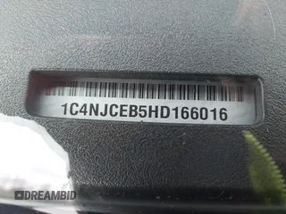 2017 Jeep Compass High Altitude z VIN 1C4NJCEB5HD166016, wystawiony jako IAAI lot #41843930 z przebiegiem 146 161 mil mil oraz . Historia ofert i sprzedaży dostępna na DreamBid. Obrazek 9.