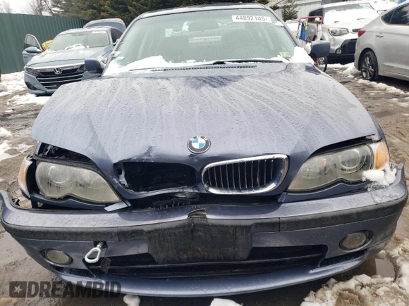 2002 BMW 3 Series 330i with VIN WBAEV53482KM01948, listed as a Copart auction lot 44892145 with 181,954 mi miles and Salvage Title. Bid and sale history available at carsss.com. Image 5.