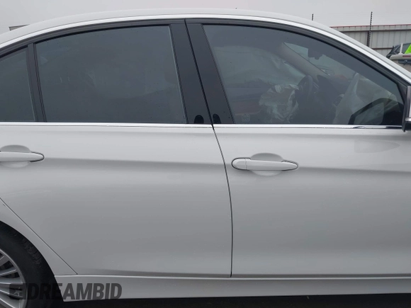 2014 BMW 3 Series 335i with VIN WBA3A9G50ENS65136, listed as a IAAI auction lot 41504021 with 60,892 mi miles. Bid and sale history available at carsss.com. Image 13.