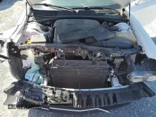2016 Dodge Challenger SXT z VIN 2C3CDZAG5GH344757, wystawiony jako Copart lot #52192205 z przebiegiem 69 305 mil mil oraz Szkoda całkowita • Salvage title. Historia ofert i sprzedaży dostępna na DreamBid. Obrazek 11.