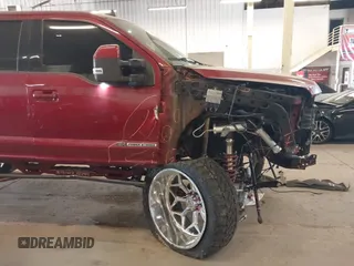 2019 Ford F-250 XL z VIN 1FT7W2BT5KEE64018, wystawiony jako IAAI lot #42055400 z przebiegiem 43 255 mil mil oraz . Historia ofert i sprzedaży dostępna na DreamBid. Obrazek 21.