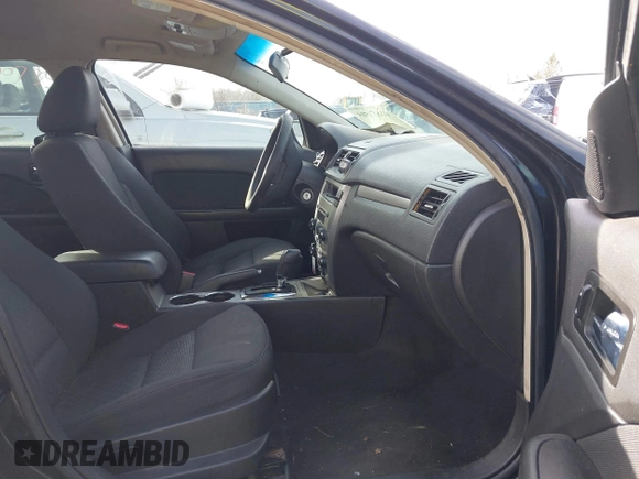 2010 Ford Fusion SE with VIN 3FAHP0HA4AR138322, listed as a IAAI auction lot 41657505 with 173,609 mi miles. Bid and sale history available at carsss.com. Image 5.