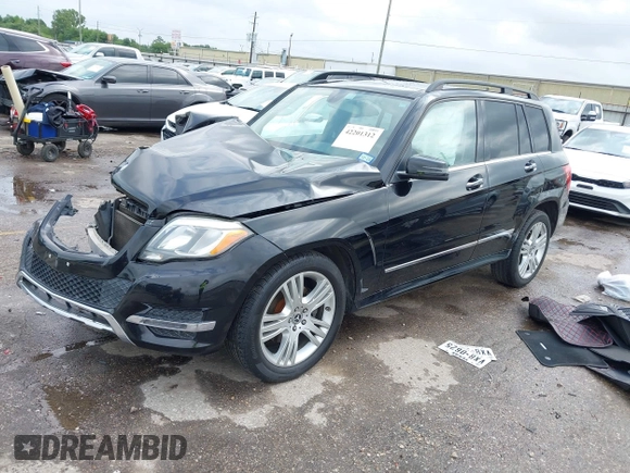 2014 Mercedes-Benz GLK 350 z VIN WDCGG5HB7EG176842, wystawiony jako IAAI lot #42201312 z przebiegiem 166 037 mil mil oraz . Historia ofert i sprzedaży dostępna na DreamBid. Obrazek 17.