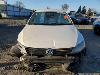2011 Volkswagen Jetta Sedan S with VIN 3VW2K7AJ5BM340549, listed as a Copart auction lot 46942075 with 122,757 mi miles and Clean Title. Bid and sale history available at carsss.com. Image 5.
