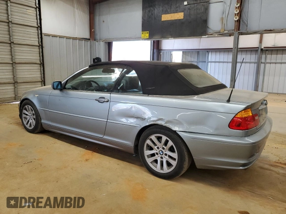 2004 BMW 3 Series 325Ci with VIN WBABW33434PL33682, listed as a Copart auction lot 86275284 with 135,699 mi miles and Salvage Title. Bid and sale history available at carsss.com. Image 2.