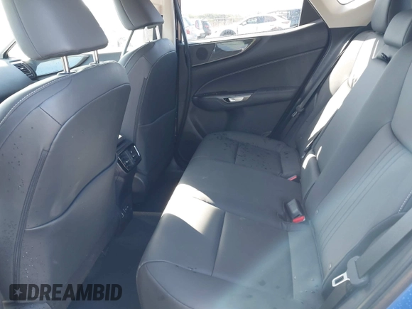2025 Lexus NX 250 Premium z VIN 2T2GDCAZ4SC020337, wystawiony jako IAAI lot #41402339 z przebiegiem 7 657 mil mil oraz . Historia ofert i sprzedaży dostępna na DreamBid. Obrazek 8.