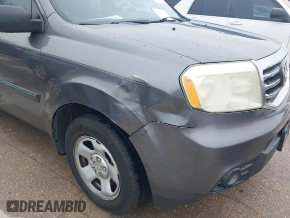 2015 Honda Pilot LX with VIN 5FNYF3H23FB009018, listed as a IAAI auction lot 41530286 with 274,232 mi miles and . Bid and sale history available at DreamBid. Image 6.
