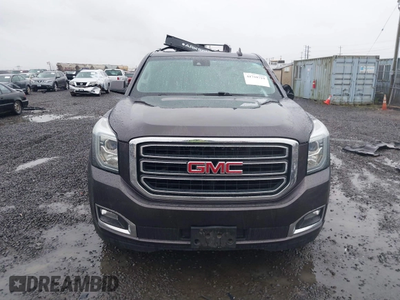 2017 GMC Yukon XL SLT with VIN 1GKS2GKC9HR152969, listed as a IAAI auction lot 41759719 with 160,941 mi miles. Bid and sale history available at carsss.com. Image 12.