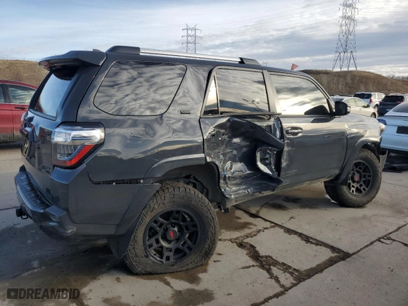 2024 Toyota 4Runner SR5 Premium with VIN JTENU5JR1R6245965, listed as a Copart auction lot 47954745 with 15,773 mi miles and Salvage Title. Bid and sale history available at carsss.com. Image 3.