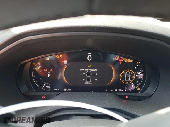 2025 Mazda CX-70 Premium Plus с VIN JM3KJEHA3S1113266, выставлен на аукционе Copart как лот 56539755 с пробегом 6 543 миль миль и Списание • Salvage title. История ставок и продаж доступна на DreamBid. Изображение 9.